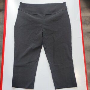 Candy Couture Capri pants black women's size L